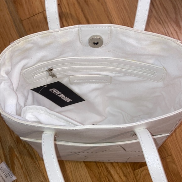 Steve Madden B Theory White Philosophy Tote Silver Spacious Casual Dressy Beach - Picture 4 of 12